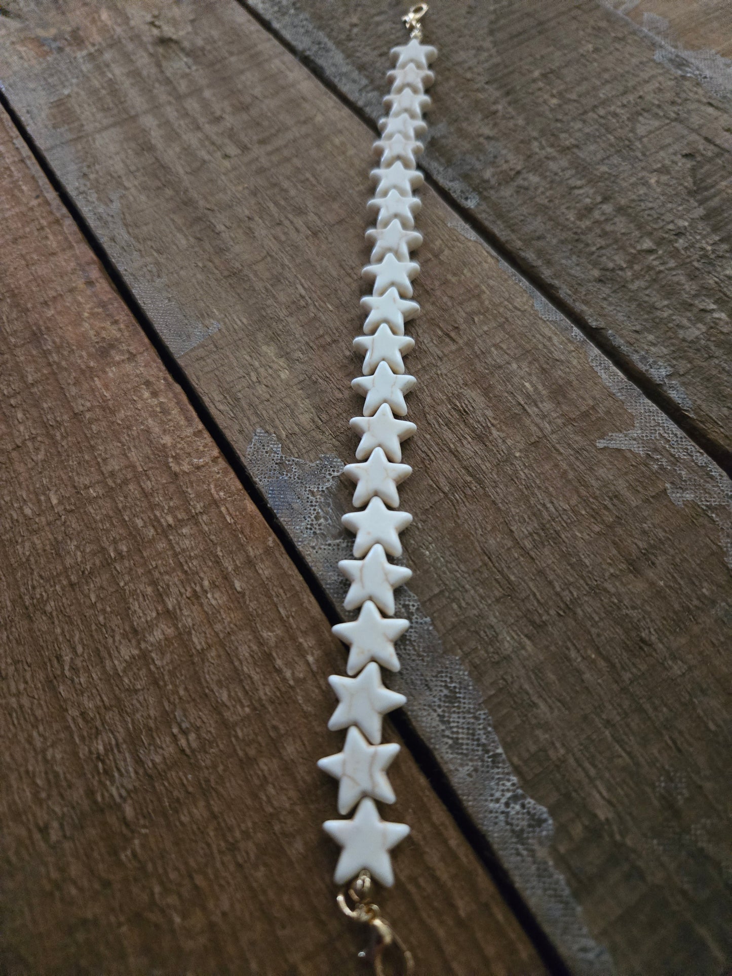 Small Hat Chains